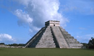 El Castillo, equinoccio en Chichen Itza, período Posclásico